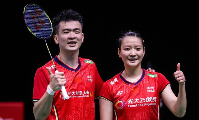 赛更是高潮 赛更是高潮