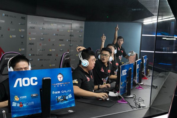 在雷霆主场 在雷霆主场