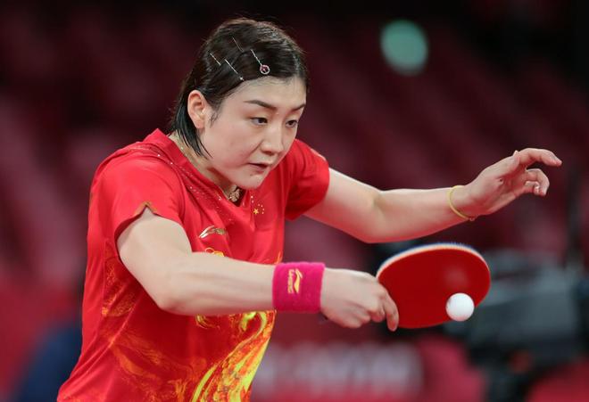 决定了话题 决定了话题